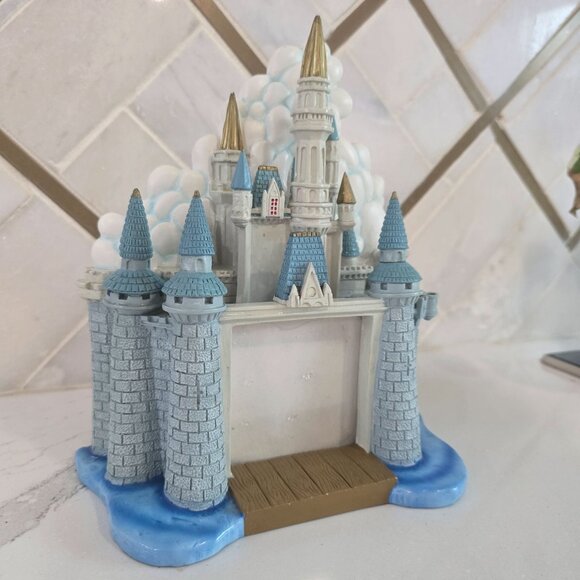 Cinderella Castle Walt Disney World Ceramic picture frame With Golden Spires & B - Picture 7 of 10